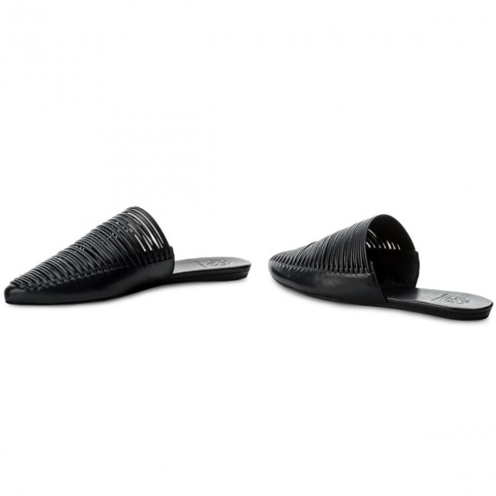 TORY BURCH Sienna Woven Leather Pointy Toe Mule Shoes Slip on Navy Blue 8